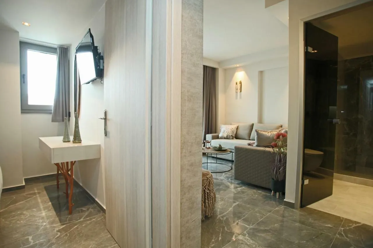 חניוטי Athinais Luxury Apartments